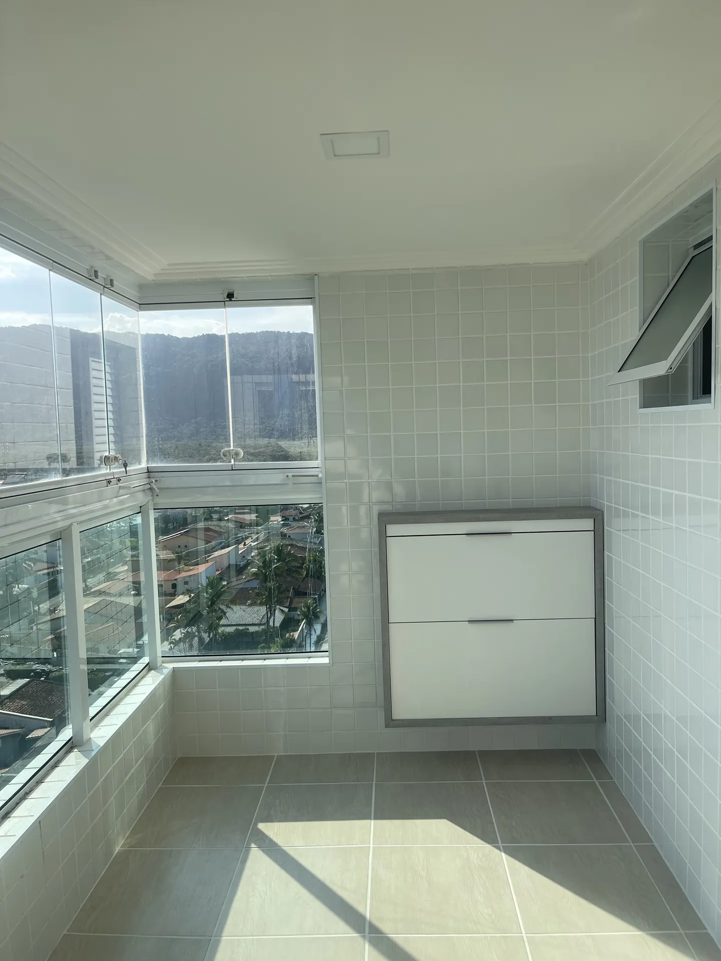 Apartamento à venda em Flórida Praia Grande | Daiana Franco Imóveis - Flórida em Praia Grande - foto 8 - IMG_0772