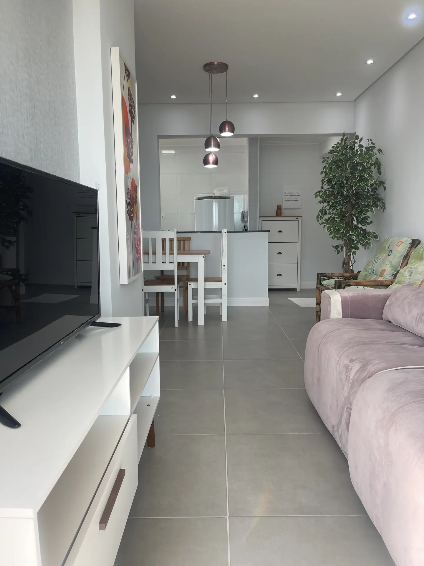 Apartamento à venda em Flórida Praia Grande | Daiana Franco Imóveis - Flórida em Praia Grande - foto 6 - IMG_0773