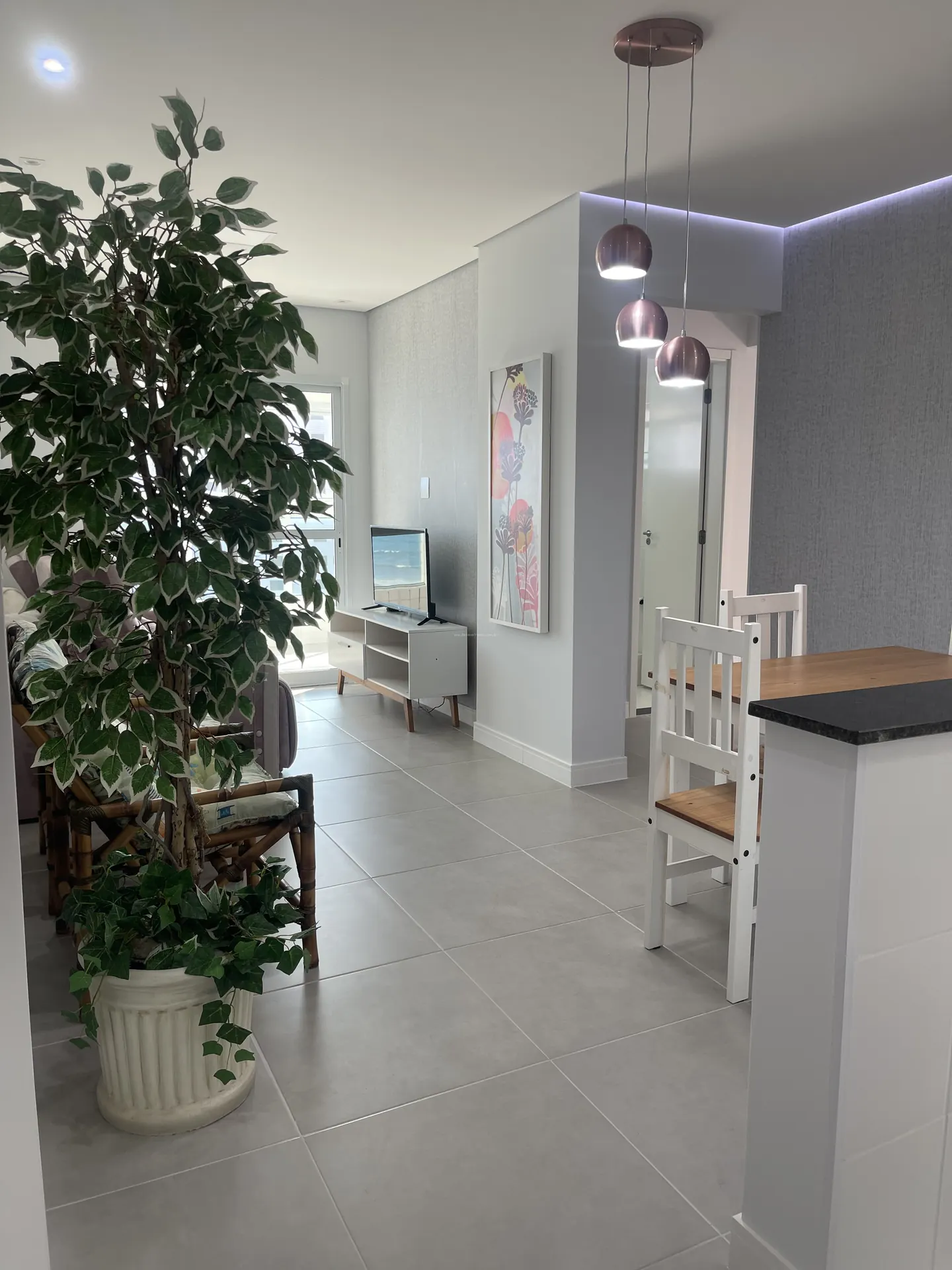Apartamento à venda em Flórida Praia Grande | Daiana Franco Imóveis - Flórida em Praia Grande - foto 5 - IMG_0777