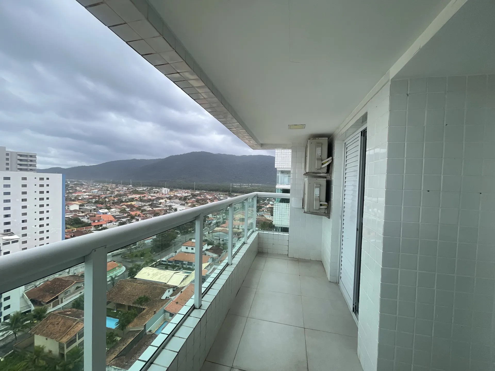Apartamento para alugar em Flórida Praia Grande | Daiana Franco Imóveis - Flórida em Praia Grande - foto 3 - IMG_6054