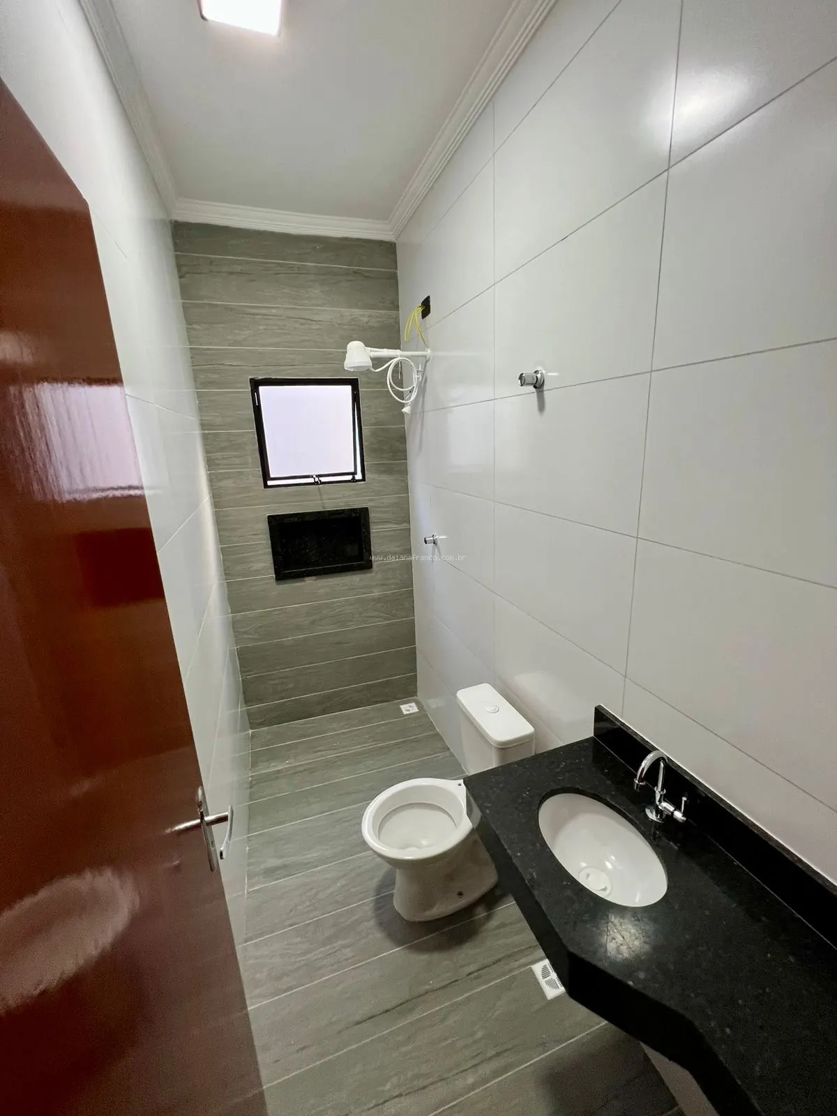 Casa lado praia a venda em Mongaguá - Jussara em Mongaguá - foto 8 - b5a211db-3eea-47c6-873b-e0867c115137