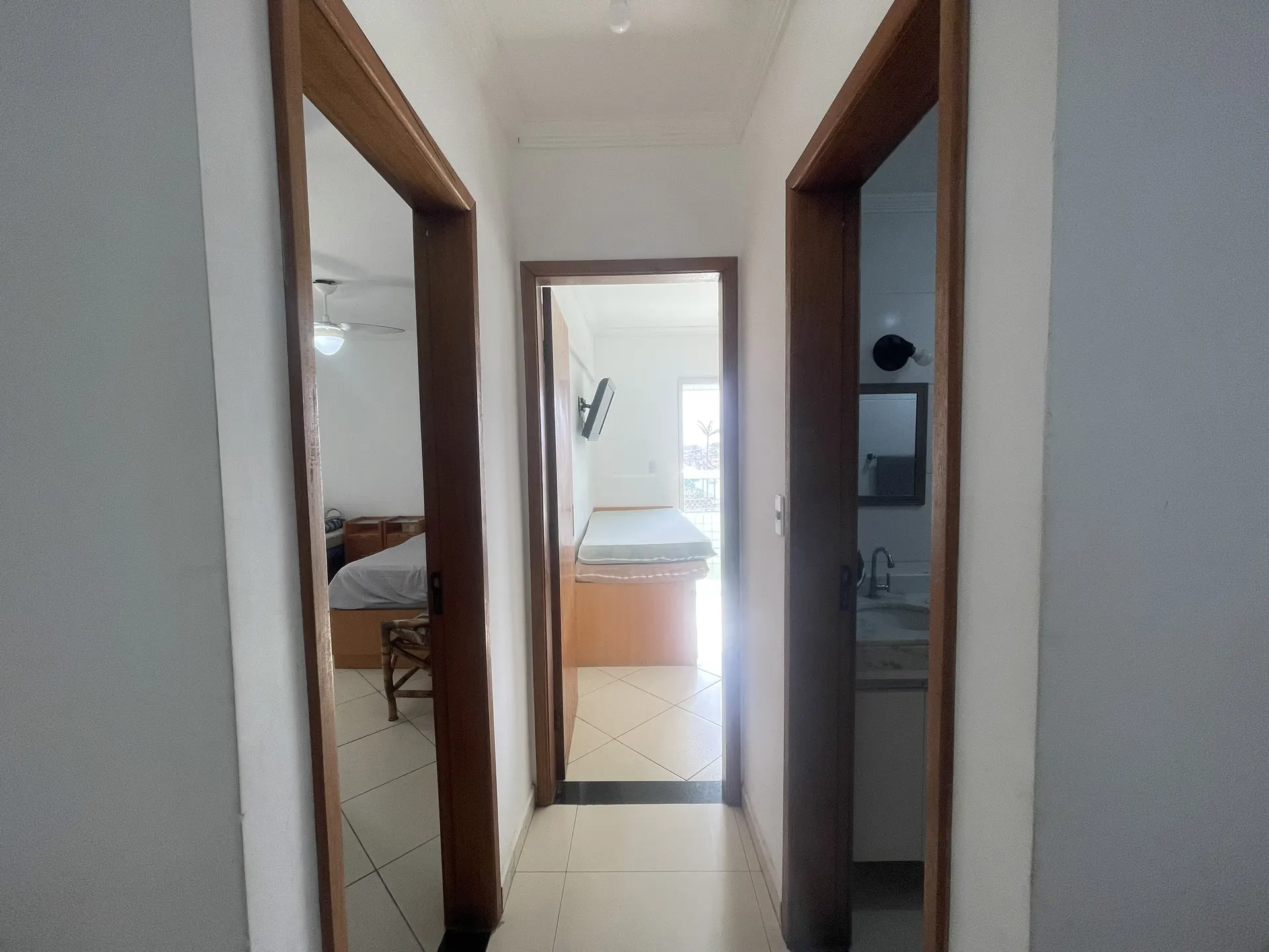 Apartamento à venda em Real Praia Grande - Real em Praia Grande - foto 9 - IMG_4126