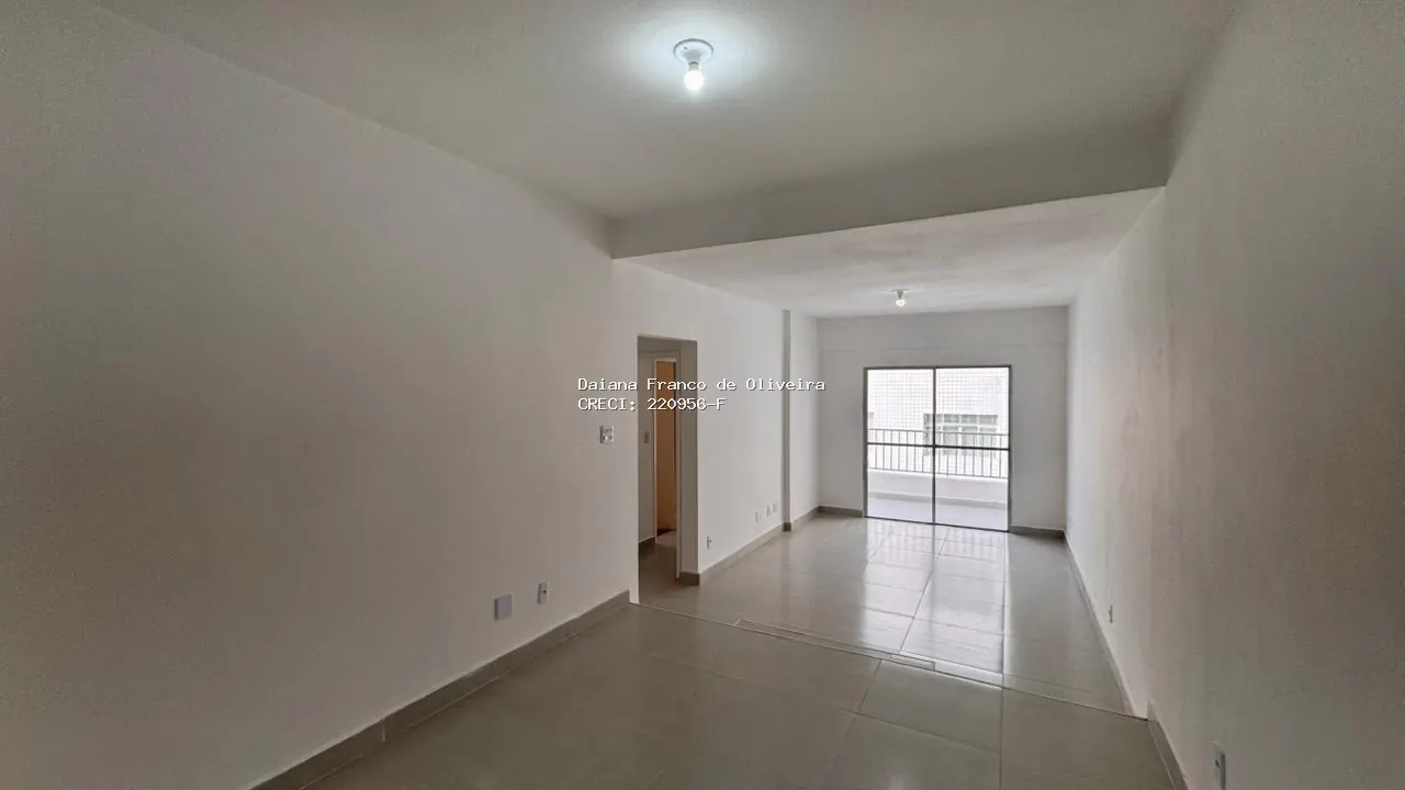 Apartamento 200 Metros da Praia – Excelente Oportunidade! - Guilhermina em Praia Grande - foto 17 - 2 SALA (1)