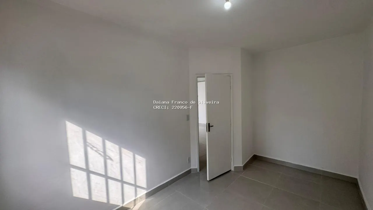 Apartamento 200 Metros da Praia – Excelente Oportunidade! - Guilhermina em Praia Grande - foto 7 - 7 DORMITÓRIO (1)