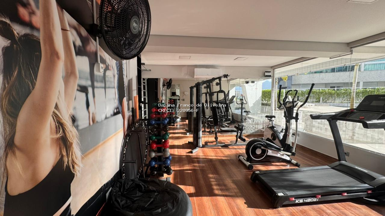 🌊 Apartamento Vista Mar Espetacular a Apenas 100 Metros da Praia!