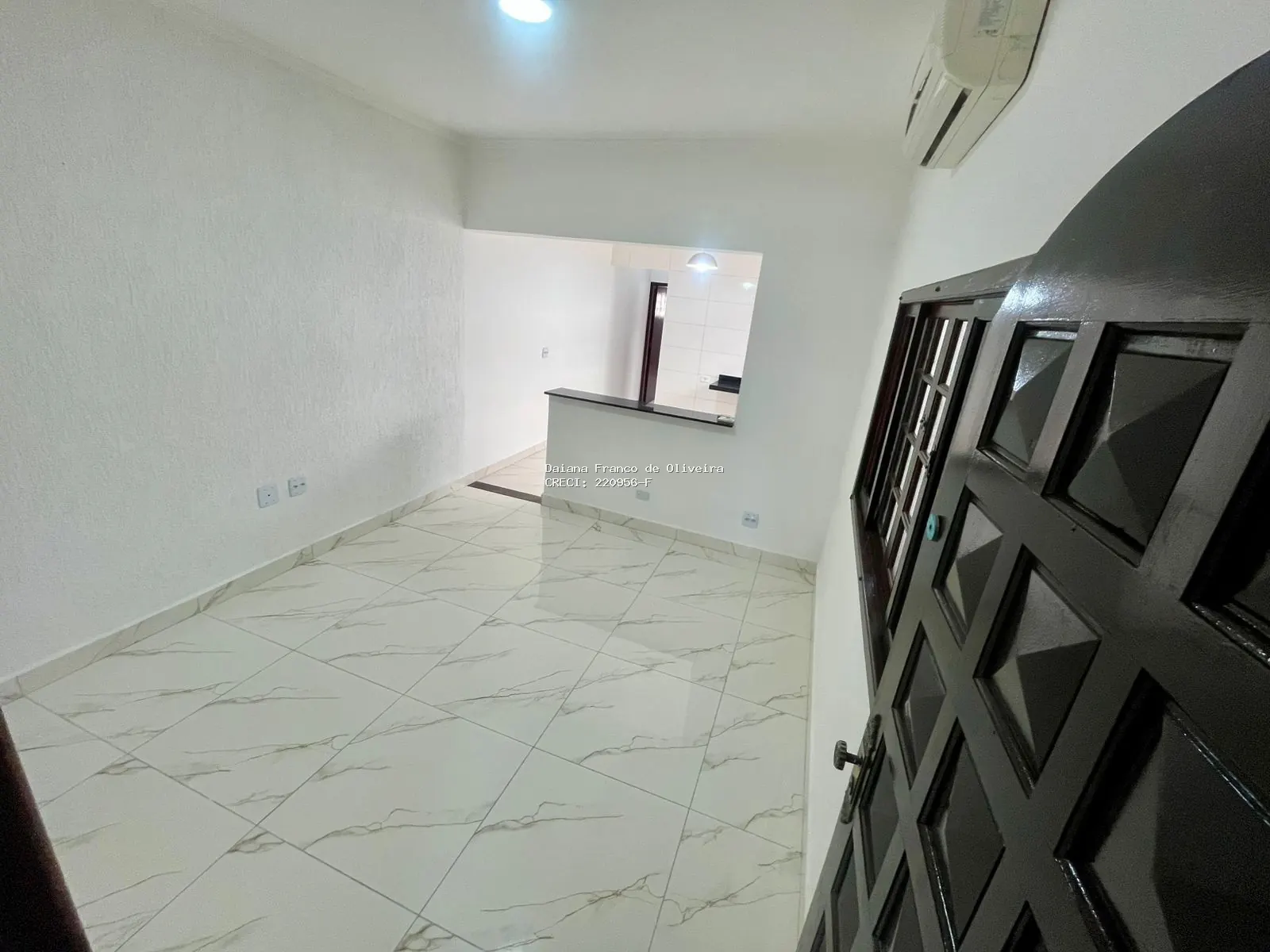 Casa 2 Dormitórios (1 Suíte com Closet) + Edícula – Aviação (Lado Praia) - Aviação em Praia Grande - foto 10 - IMG_5478