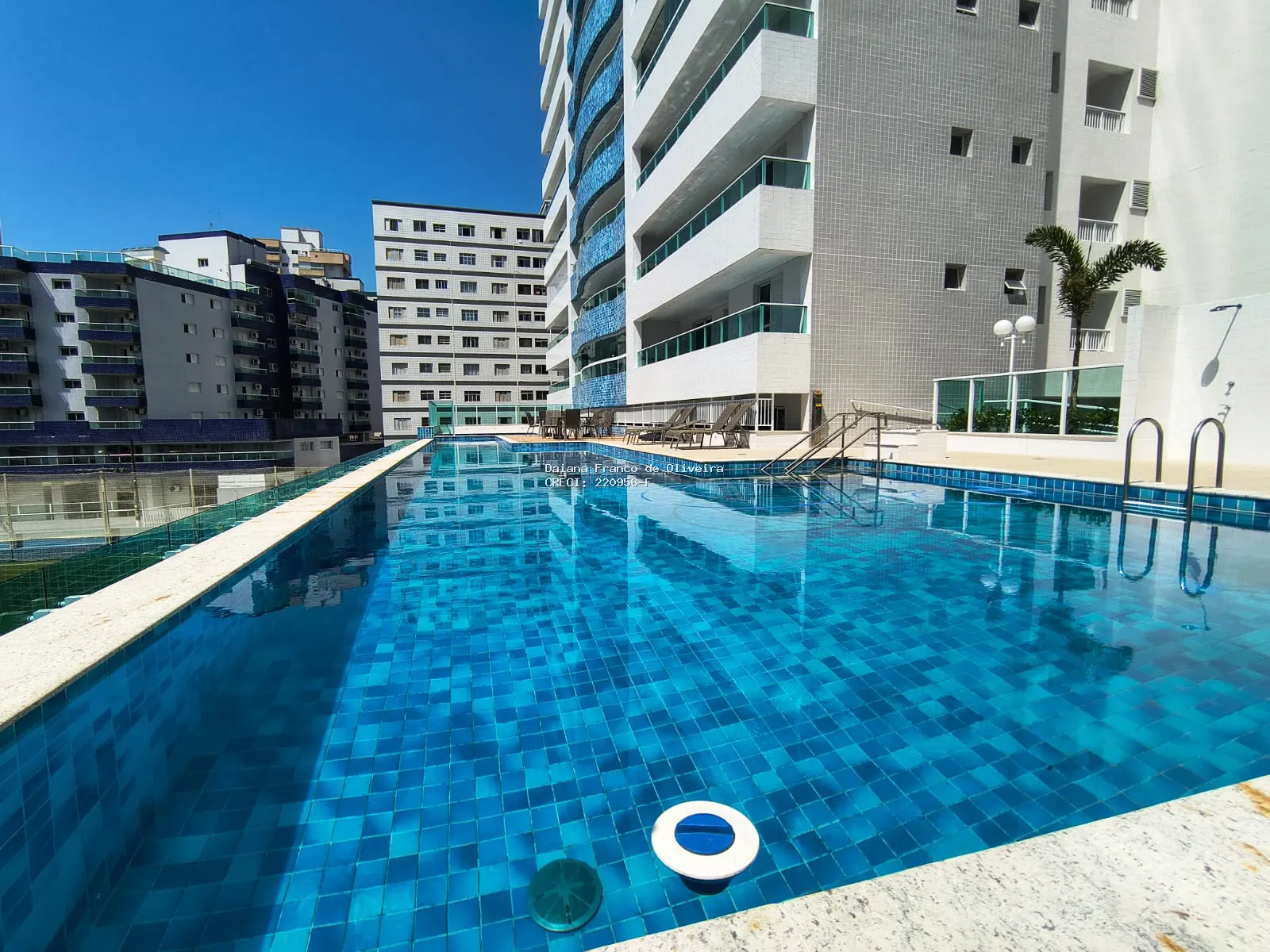 Apartamento à venda em Guilhermina Praia Grande | Daiana Franco Imóvei - Guilhermina em Praia Grande - foto 12 - WhatsApp Im…