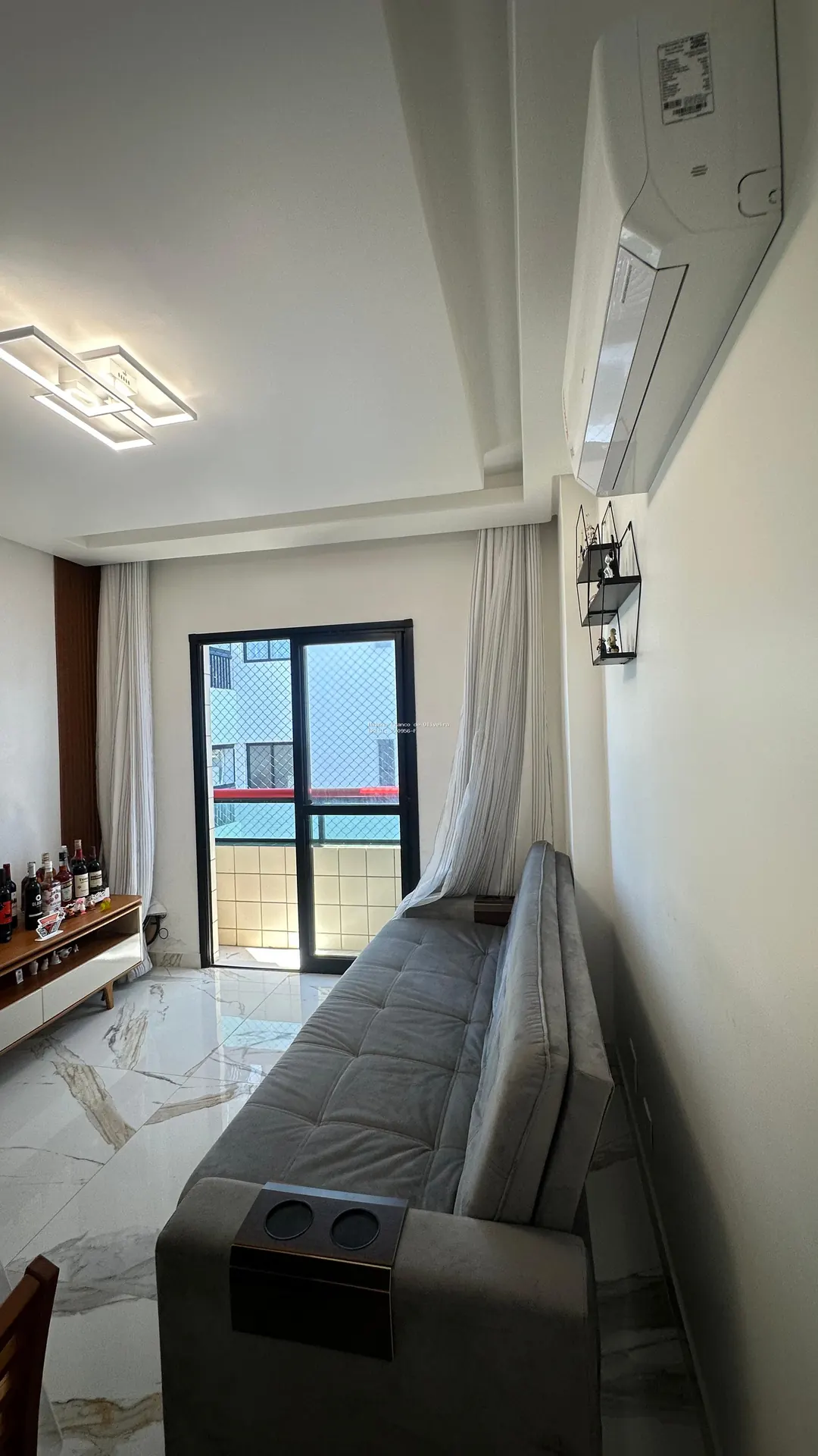 Apartamento à venda em Maracanã Praia Grande | Daiana Franco Imóveis - Maracanã em Praia Grande - foto 9 - 3 SALA (1)