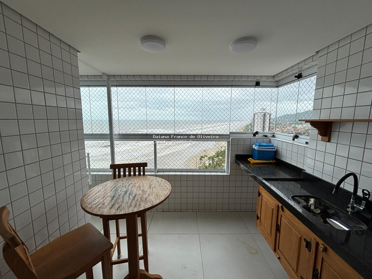 Apartamento a venda no Solemar