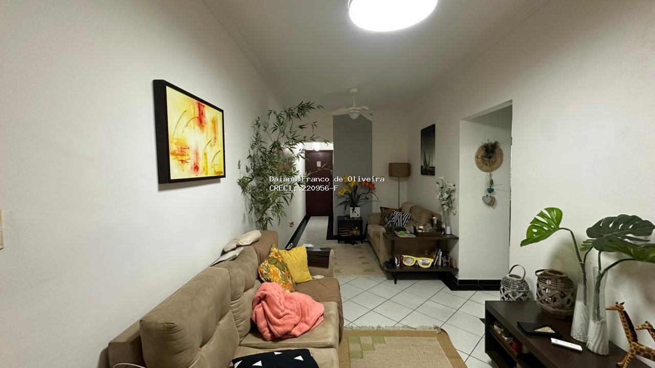 Apartamento à venda em Guilhermina Praia Grande | Daiana Franco Imóveis