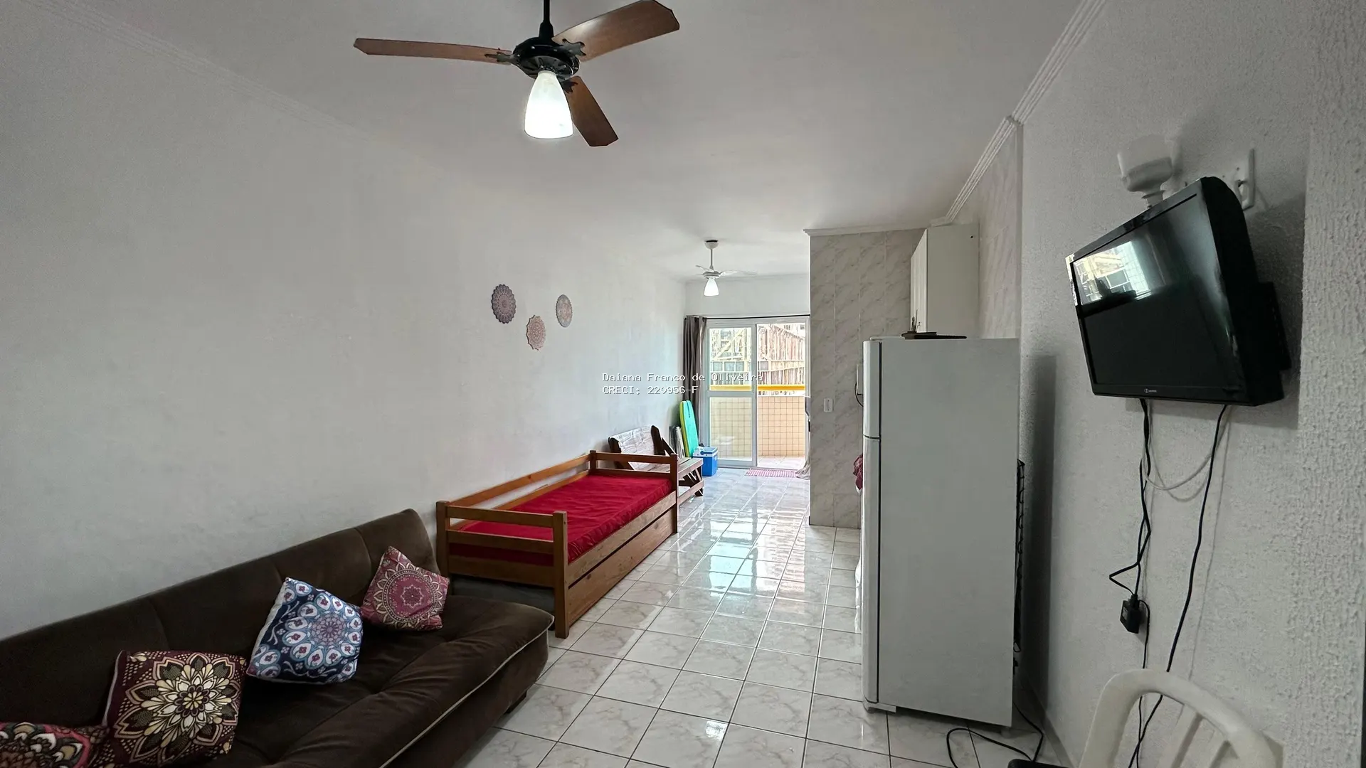 Kitnet à venda em Aviação Praia Grande | Daiana Franco Imóveis - Aviação em Praia Grande - foto 3 - 2-SALA CONJUGADA