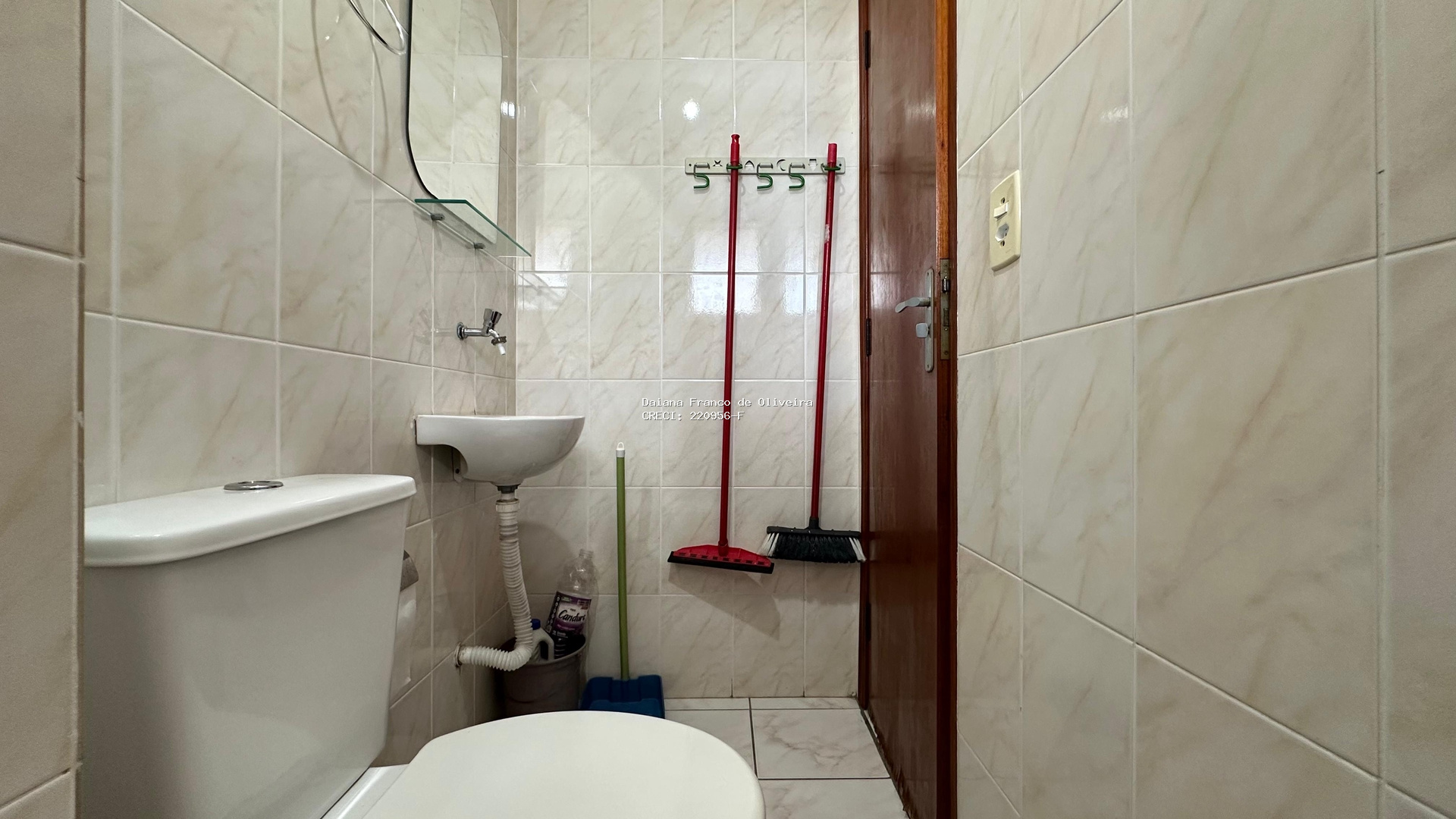 Kitnet à venda em Aviação Praia Grande | Daiana Franco Imóveis - Aviação em Praia Grande - foto 8 - 8-WC. SOCIAL.,