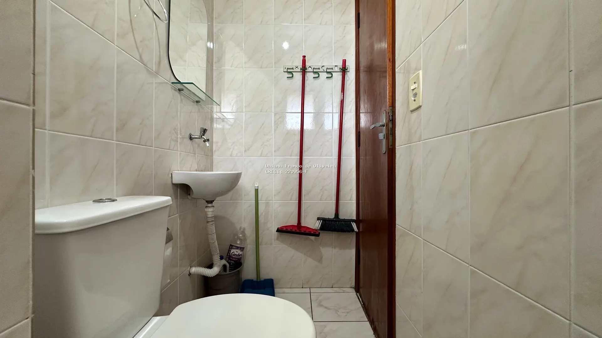 Kitnet à venda em Aviação Praia Grande | Daiana Franco Imóveis - Aviação em Praia Grande - foto 8 - 8-WC. SOCIAL.,